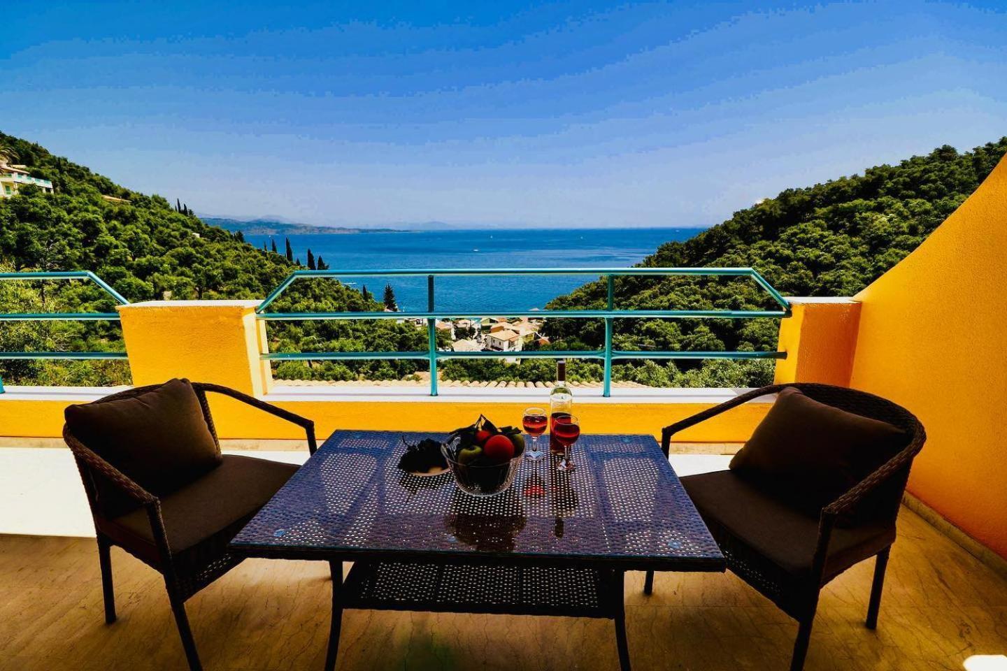 Silent Bay Apartments Katavolos Экстерьер фото